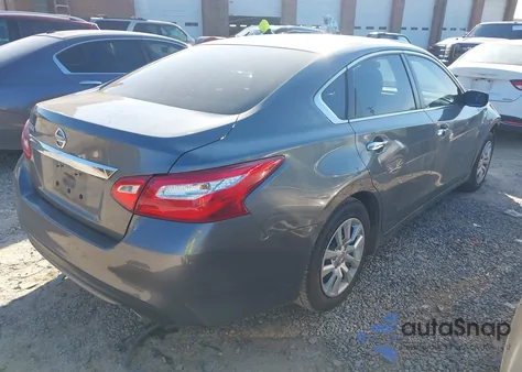 2017 Nissan Altima 2.5 S z USA, uszkodzony, nr VIN 1N4AL3AP6HC235799
